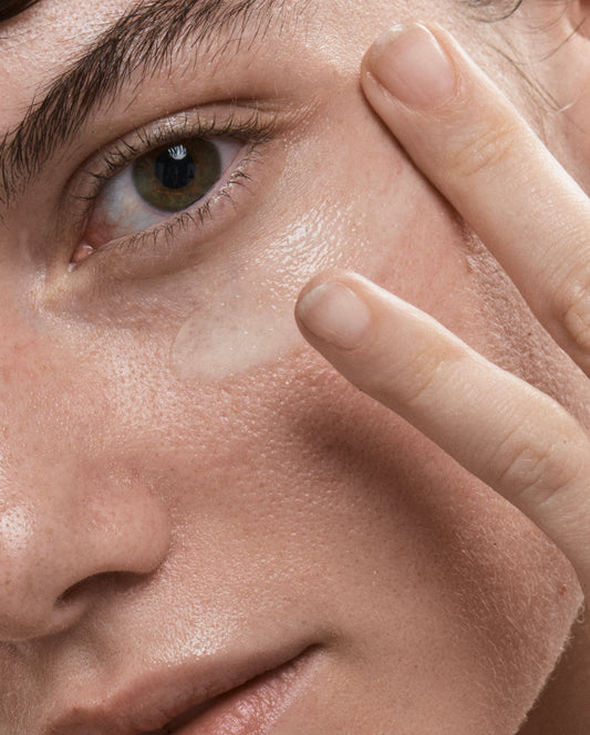 Eye Cream vs. Eye Serum: Which One Is Right for Me?